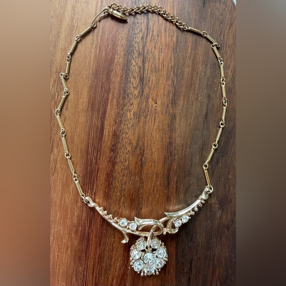 VTG Coro Gold Tone Clear Rhinestone Necklace Floral Flower